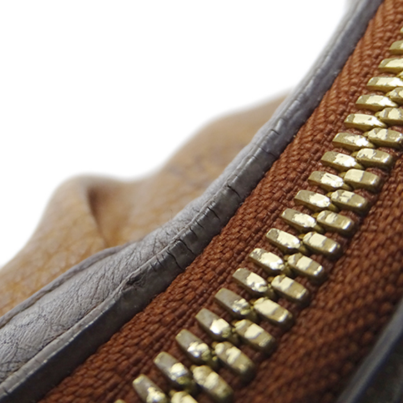 MCM Logo Gram Shoulder Bag Brown - Picture 9 of 16